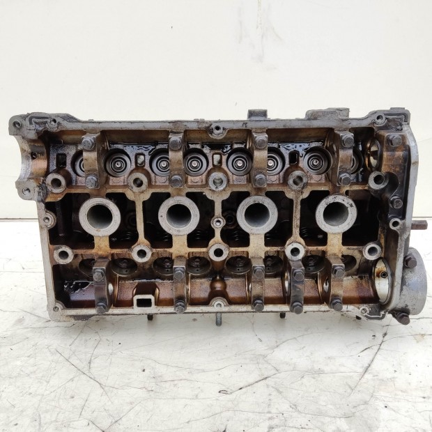 204419 Alfa Romeo GT, 156 2,0 16v Jts hengerfej, szelepekkel egy