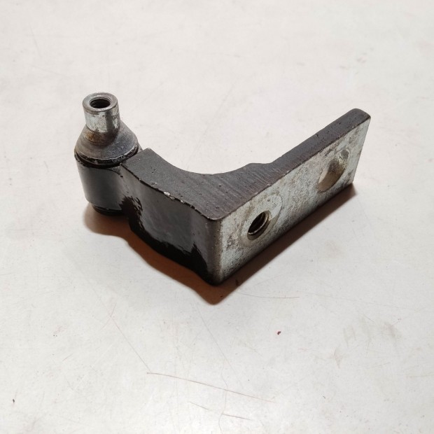 204537 Alfa Romeo, Fiat, Lancia bal oldali alsó ajtózsanér 51825649