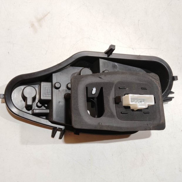 204603 Citroen C3 2010-2013 jobb hátsó külső lámpa izzó foglalat