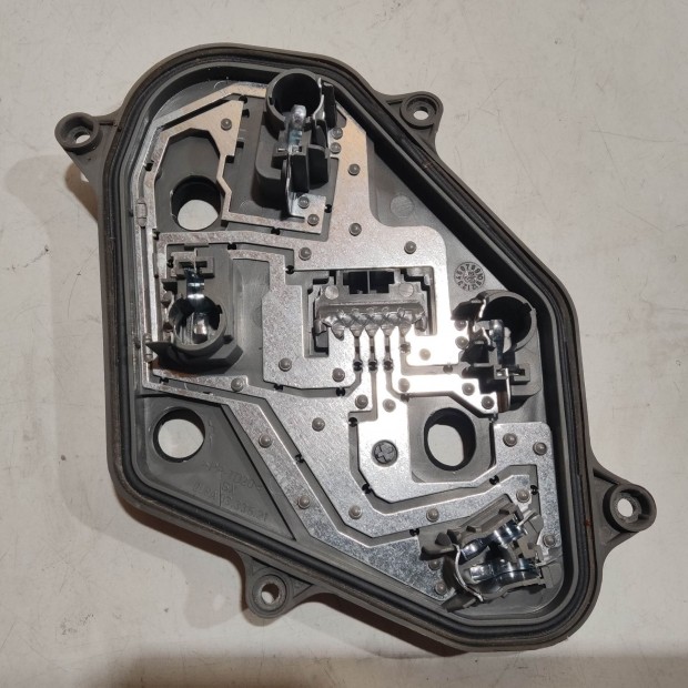 204680 Fiat Stilo 2001-2003 bal hátsó lámpa Izzó foglalat 46758988