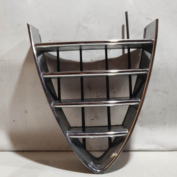204685 Alfa Romeo 159 2005-2011 dszrcs, a kpen lthat srlssel