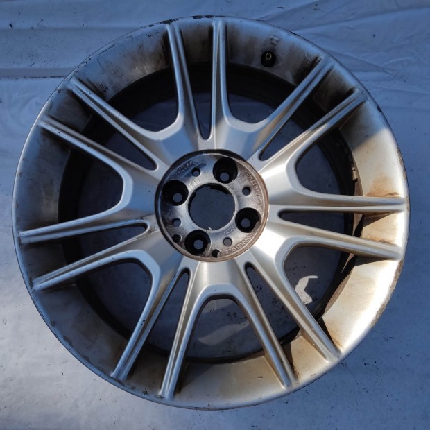 205215 Lancia Delta 2008-2014 17"-os alufelni (1db) a képen látható
