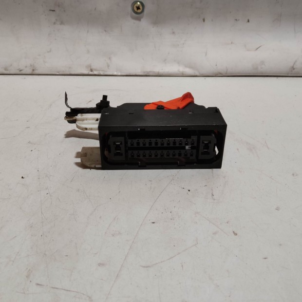 205424 Toyota Yaris III. 2011-2014 Abs elektromos csatlakozó