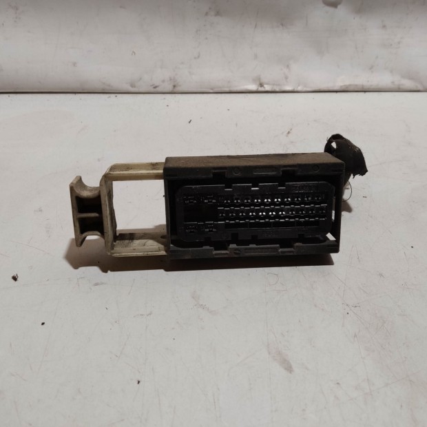 205497 Peugeot 407 Abs elektromos csatlakozó 15732101