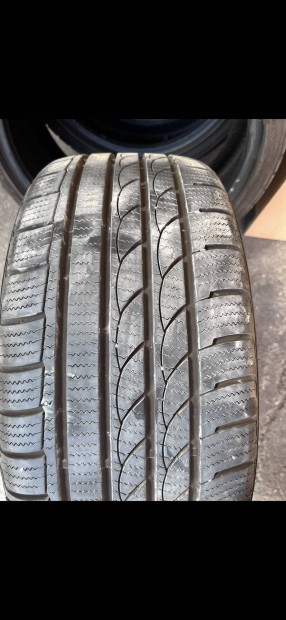 205/40R17 Imperial téli gumi szett