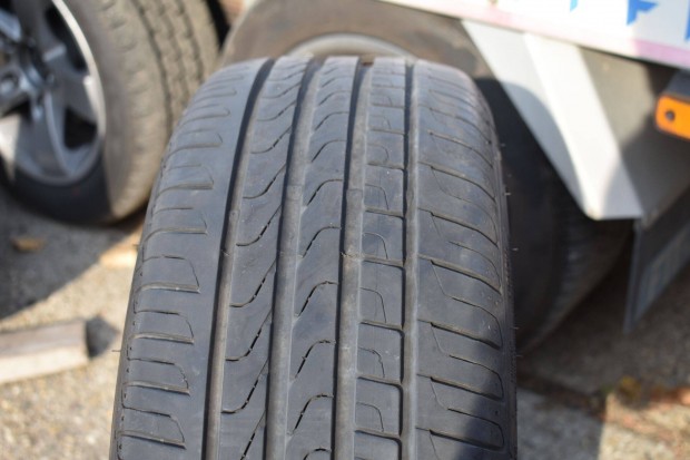 205/40 R18 Pirelli Cinturato P7 RSC nyri DOT:0718 6mm 1db !!