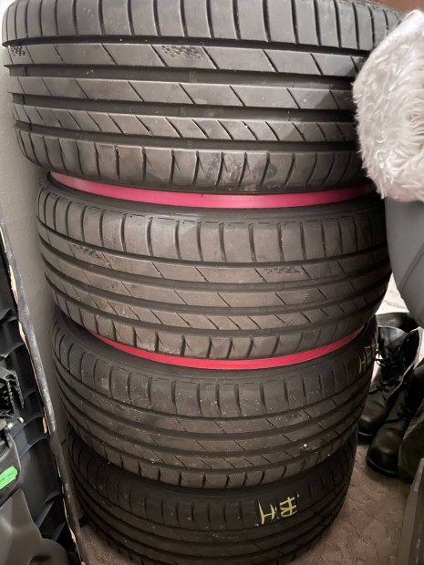 205/40 r17 Kumho ecsta mt71 ujszeru