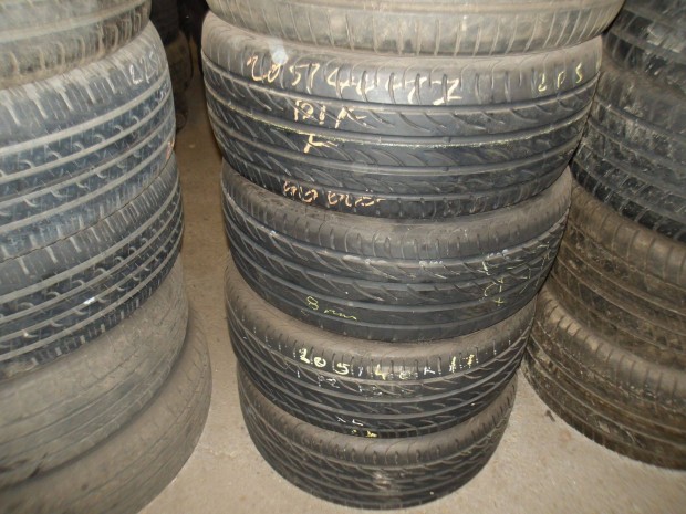 205/40r17 Pirelli nyári gumi ajándék szereléssel