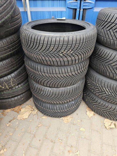 205/45R17 Ngyvszakos Goodyear vector 