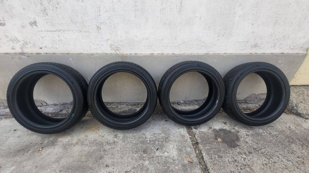 205/45 R17 négyévszakos gumi eladó. Dot 2024