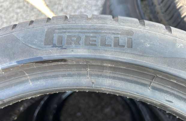 205/45 R17 ny�ri Pirelli 75% gumik�penyszett