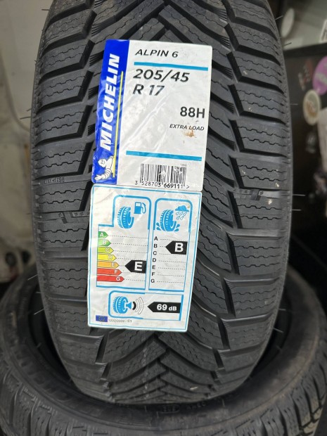 205/45r17 Michelin Pilot Alpin 6 205/45 R17 tli gumi