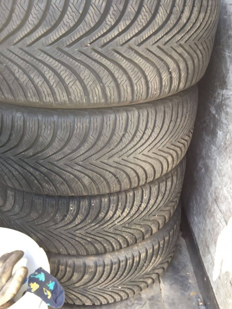 205 50 17 205/50/17 Michelin tligumi szp llapotban elad