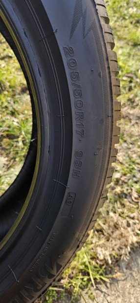 205/50 R17 Bridgestone