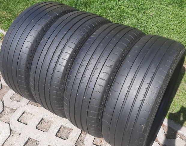 205/50 R17 Yokohama Nyári gumik