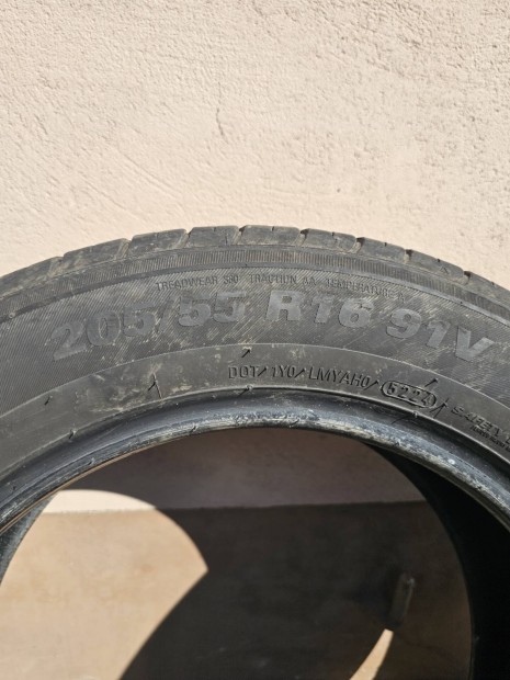 205/5591V R16 Kumho Ecsta HS52 Ny�ri gumi