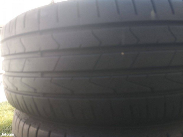 205/55R16 205/55 205 55 16 65e/4db Hankook nyárigumi újszerű