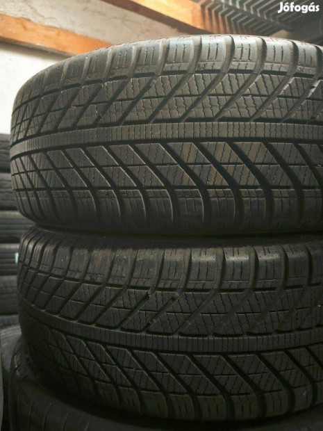 205/55R16 205/55 30e/2db Négyévszakos michelin gumik