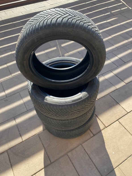 205/55R16 4 vszakos gumi elad