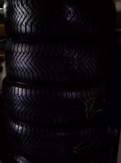 205/55R16 91T Laufenn I Fit+ 4 db téli gumi eladó Toyota Auris