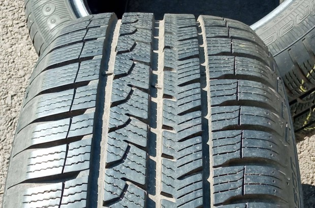 205/55R16 Apollo Alnac 4G 4 vszakos gumi 4db