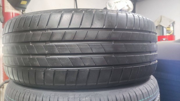 205/55R16 Bridgestone Turanza T005