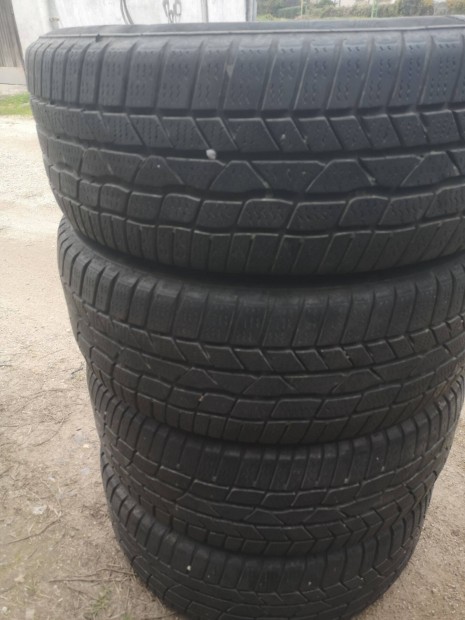 205/55R16 Continental tligumik 64e/4db