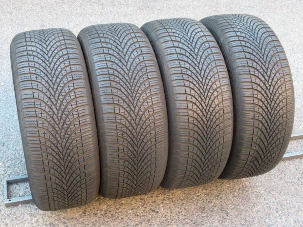 205/55R16 Debica Navigator négyévszakos téli-nyári gumi 16" télinyári
