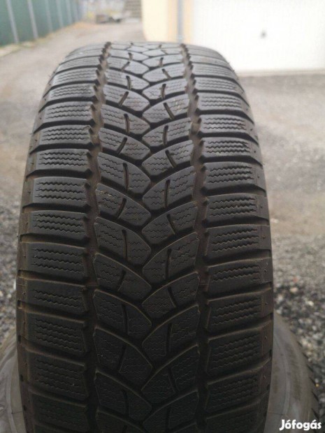 205/55R16 Firestone tligumik