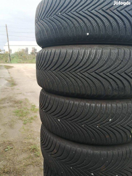 205/55R16 Michelin Alpin 5 tligumi