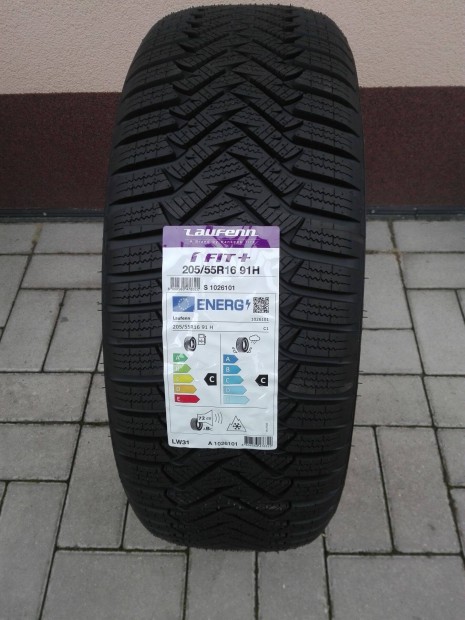 205/55R16 j Laufenn tli gumi garnitra 205/55 R16