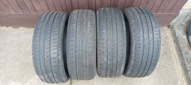 205/55R16 gumiabroncs eladó