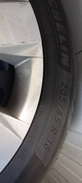 205/55R16 nyárigumi szett Toyota jeladós felnin