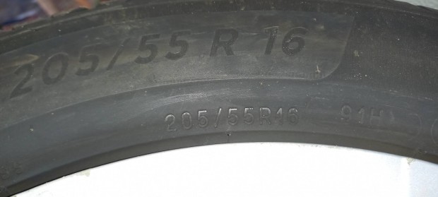 205/55R16 nyrigumi szett felnin