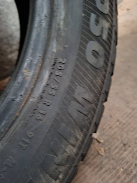 205/55R16 tli gumi pr