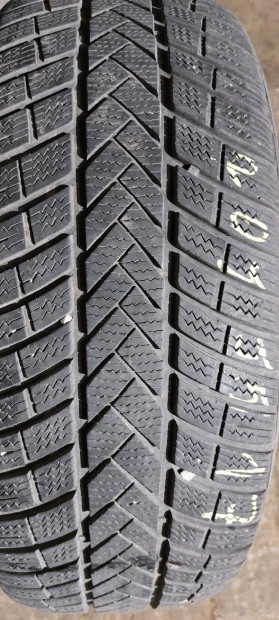 205/55R17" Vredestein tli 