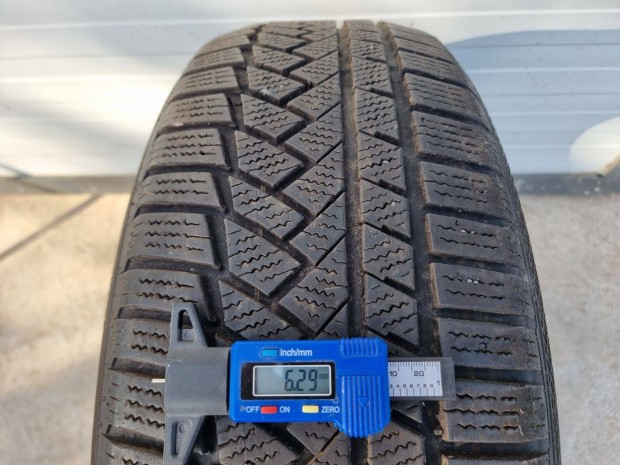 205/55R19 Continental téli 2db teljesen újszerű állapotban eladó!