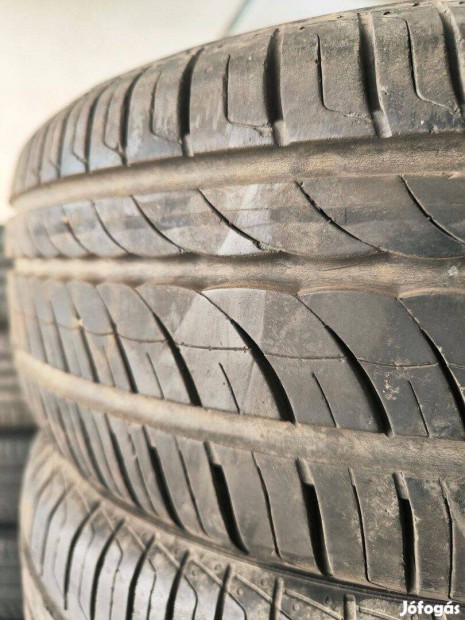 205/55 16 28e/2db Pirelli nyárigumik 205/55R16 gumi