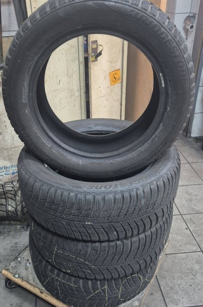 205/55-16 Bridgestone tli gumi