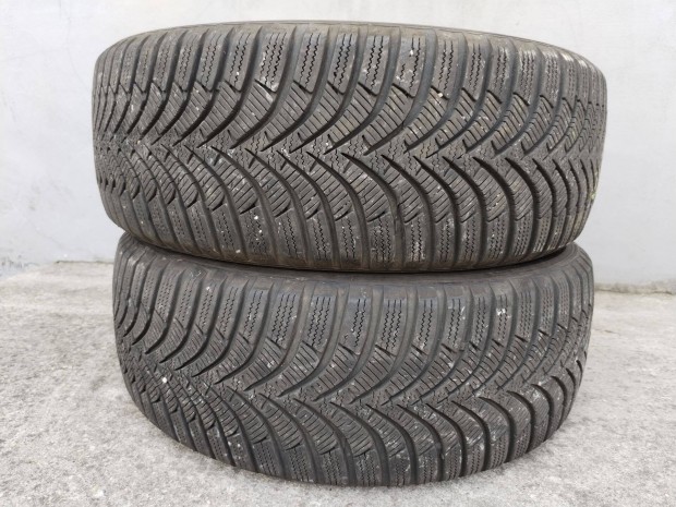 205 55 16 tli gumi 2 db hankook 2021.35.ht