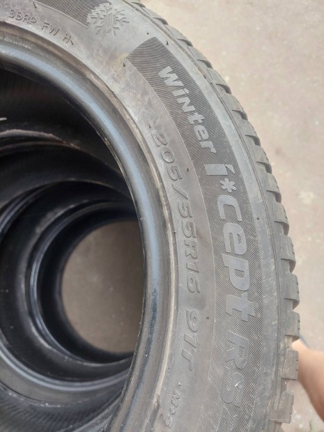 205/55×16 téli gumik