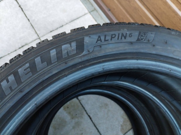 205 55 19 michelin 205/55 R 19 téli gumi garnitura 2022.35.hét