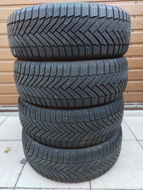 205 55 19 michelin 205/55 R 19 téli gumi garnitura 2022.35.hét