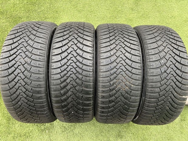 205/55 R16 Falken Eurowinter HS01 tli gumi 6-7mm