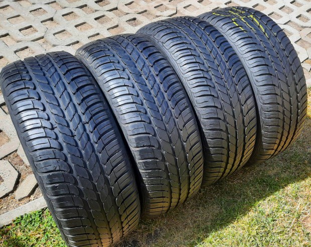 205/55 R16 Goodyear Nyári gumik