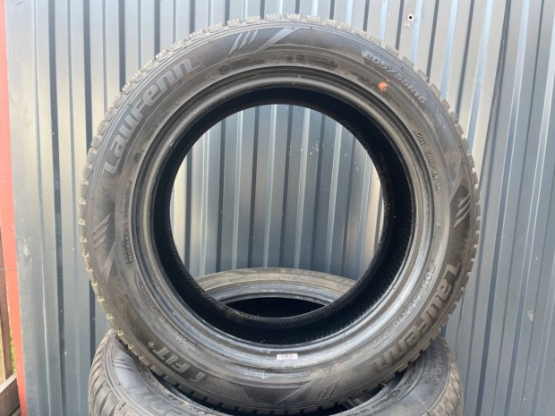 205/55 R16 Laufenn téli gumi 99,9%-os állapotban eladó 205 55 16