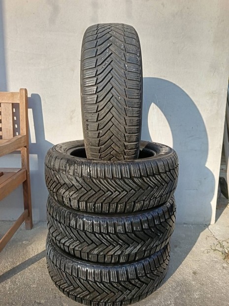 205/55 R16 Michelin tligumi garnitra 