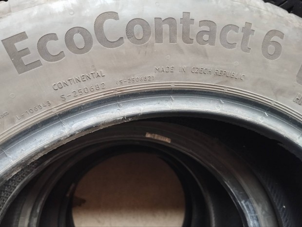 205/55 R16 Ny�ri gumi Continent 5.5 mm -es  .