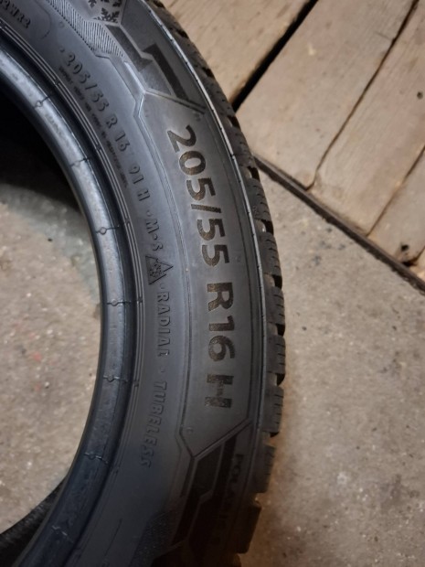 205/55 R16 Téligumi eladó