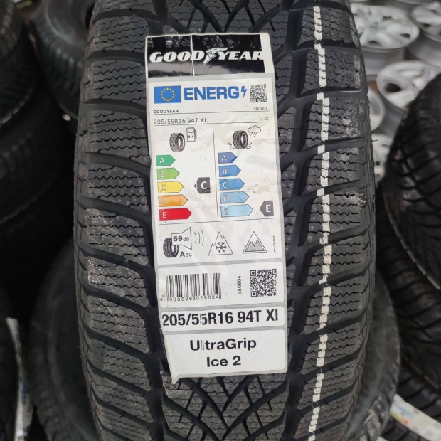 205/55 R16 Új!! Goodyear téli gumi 125000ft a 4db /182/